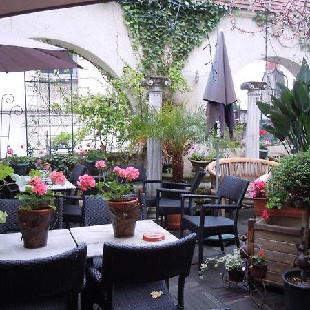 La Croix Blanche Otel Montrichard Dış mekan fotoğraf