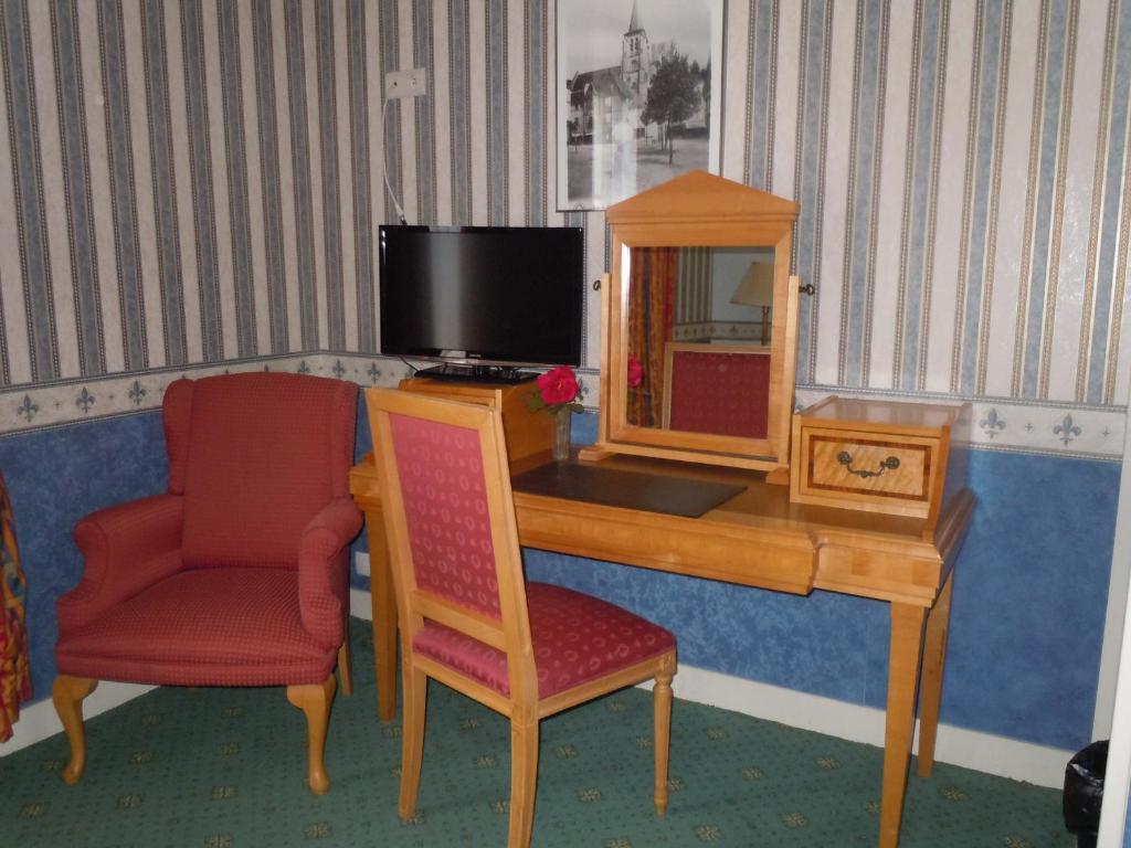 La Croix Blanche Otel Montrichard Oda fotoğraf