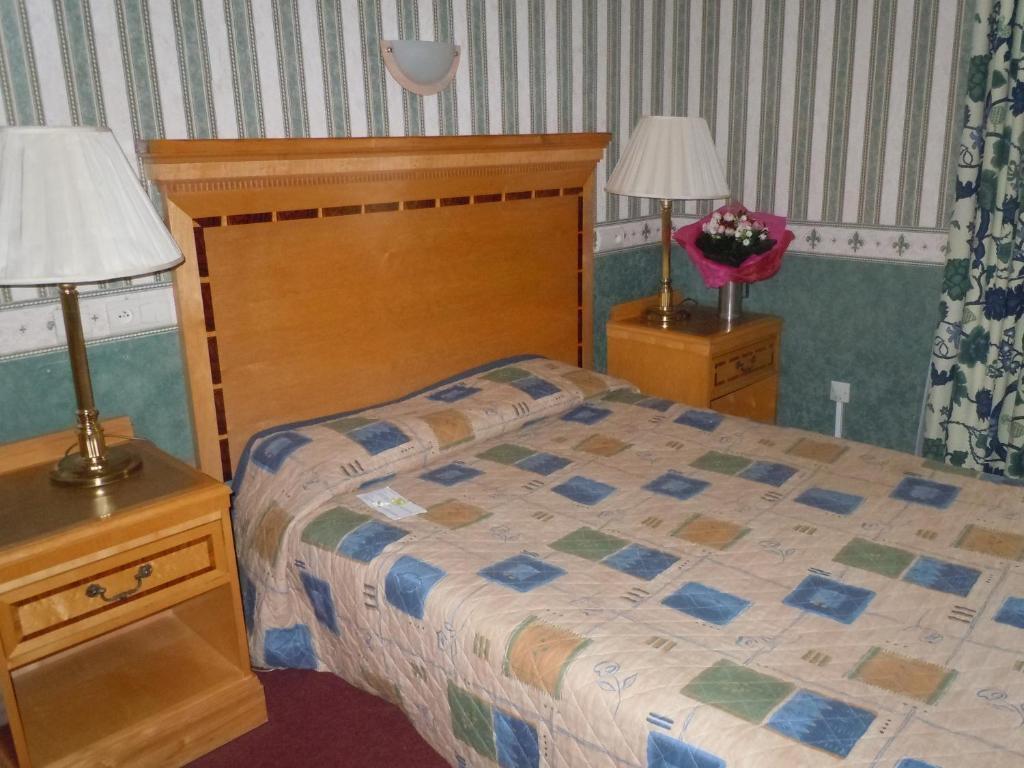 La Croix Blanche Otel Montrichard Dış mekan fotoğraf